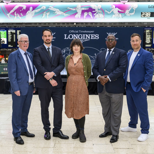 George Black OBE (Chair, Glasgow 2026), Ben Calligari (Longines), Agnes Jones (Artist Blacksmith) Dr Donald Rukare (President Commonwealth Sport) And Phil Batty OBE (Chief Executive, Glasgow 2026)